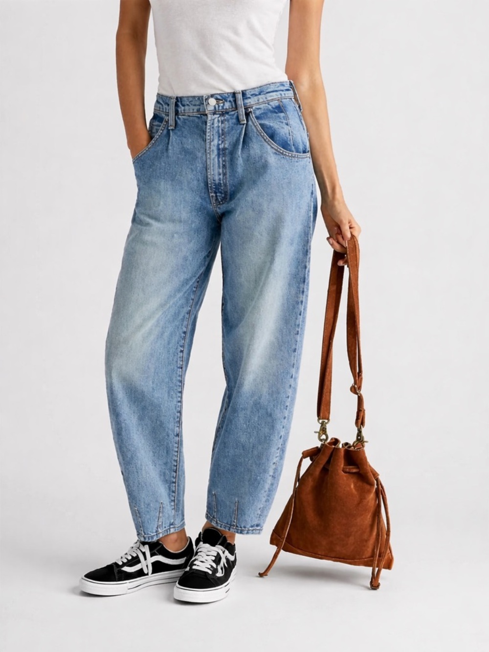 Mother SUPERIOR Jeans The Bounce Hover Dart Cuff in Lightning Hit Denim Size 29